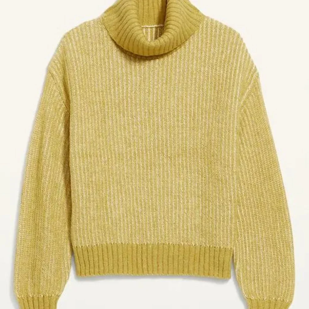Old Navy Womens Cozy Heathered Rib Knit Turtleneck Sweater - Picture 4 of 8